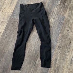 Fabletics Black Cropped Leggings